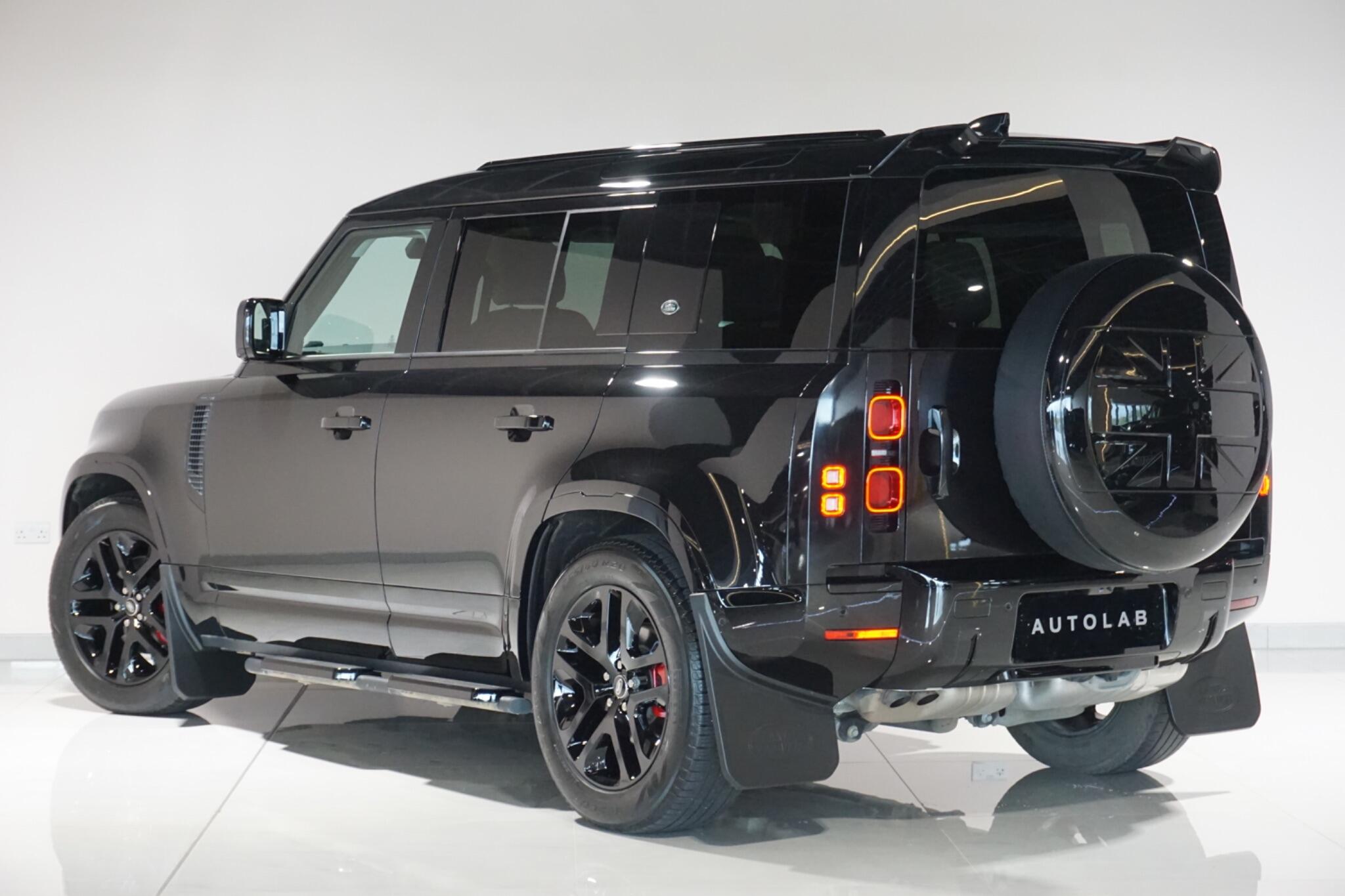 Land Rover Defender 110 3.0 D250 MHEV XS Edition SUV 5dr Diesel Auto 4WD Euro 6 (s/s) (250 ps)